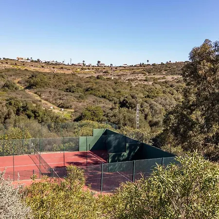 דירה 2 Bedroom Stunning In *